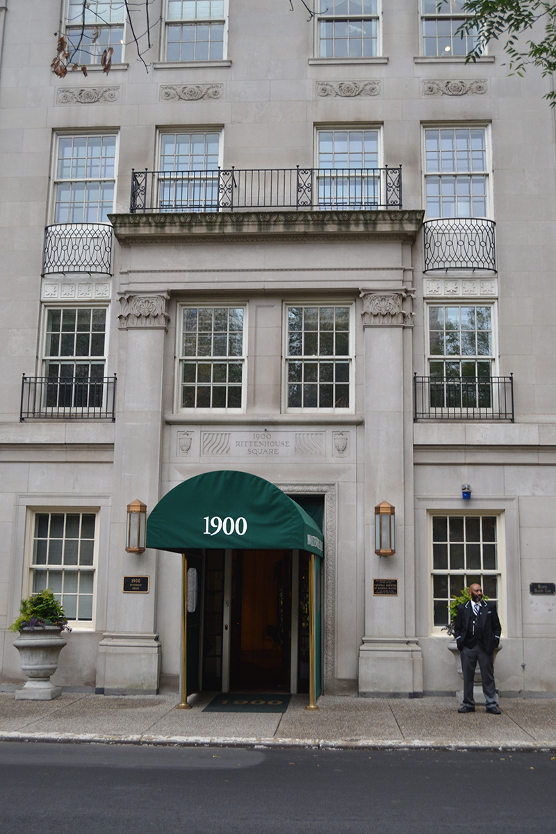 1900 Rittenhouse luxury condos in Philadelphia